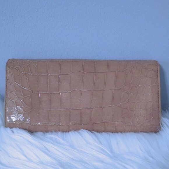 Miu Miu croc-embossed bifold wallet VGUC - Picture 3 of 10